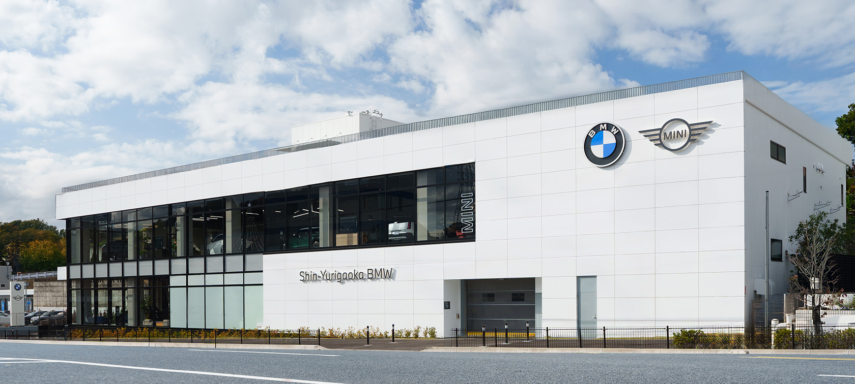 Nicole BMW新百合ヶ丘支店グランドオープン