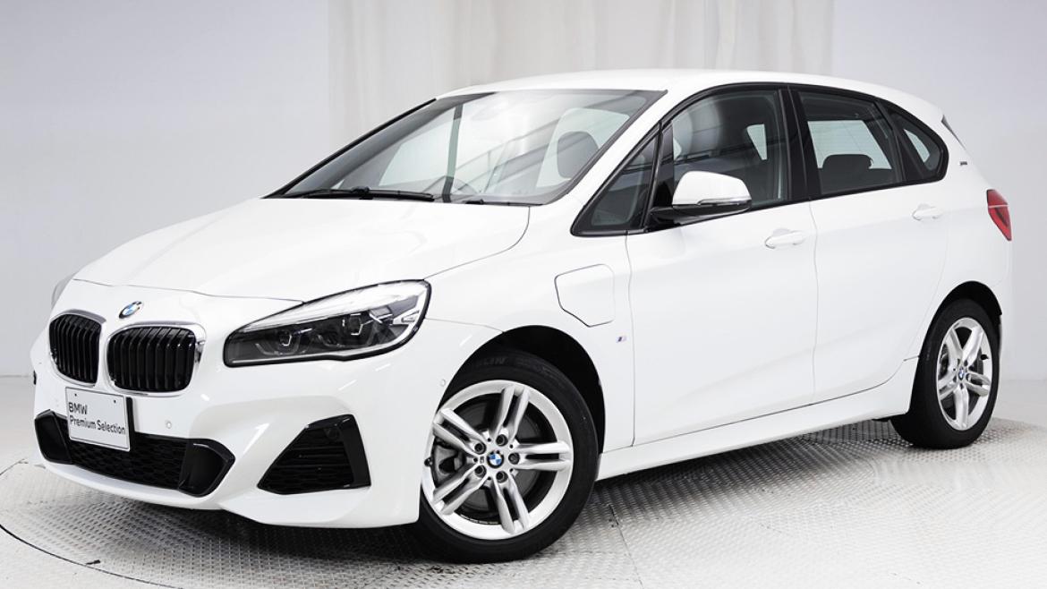 225xeアクティブツアラー M Sport