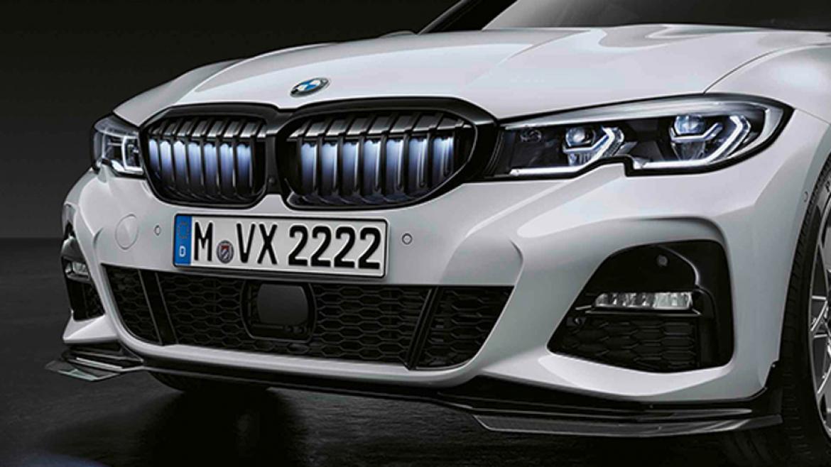 BMW キドニー グリル Iconic Glow
