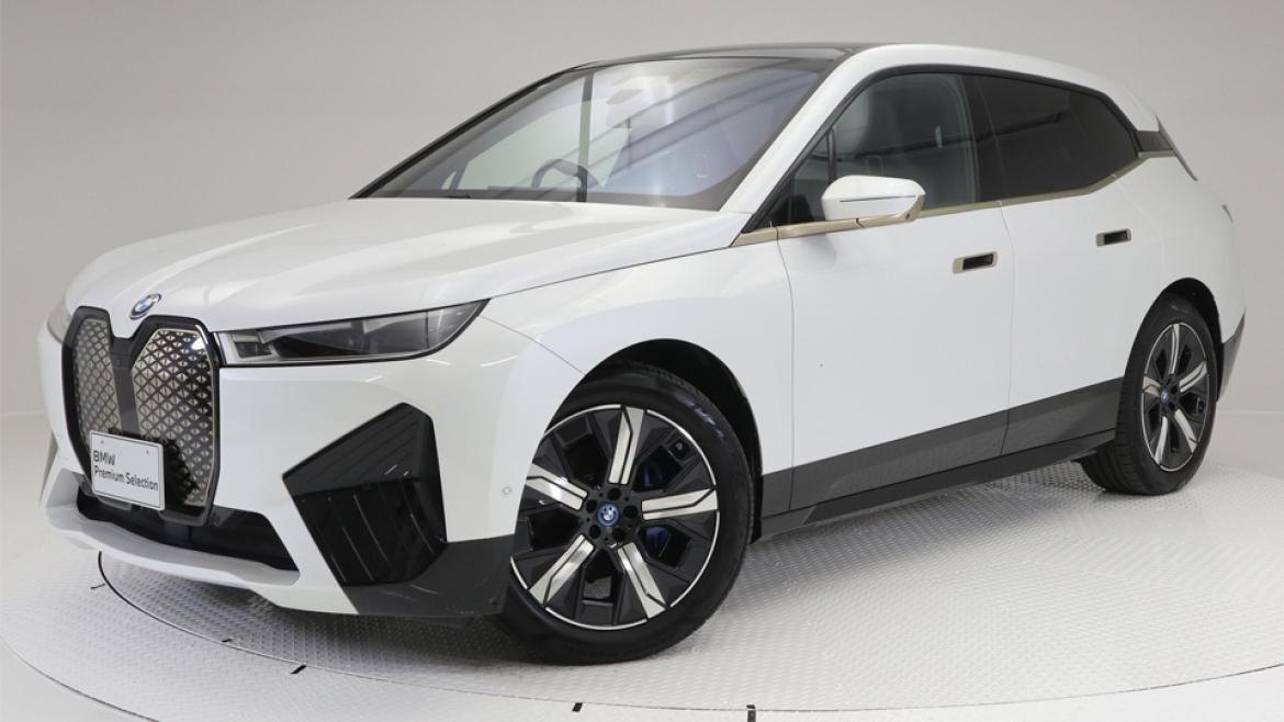 iX xDrive50